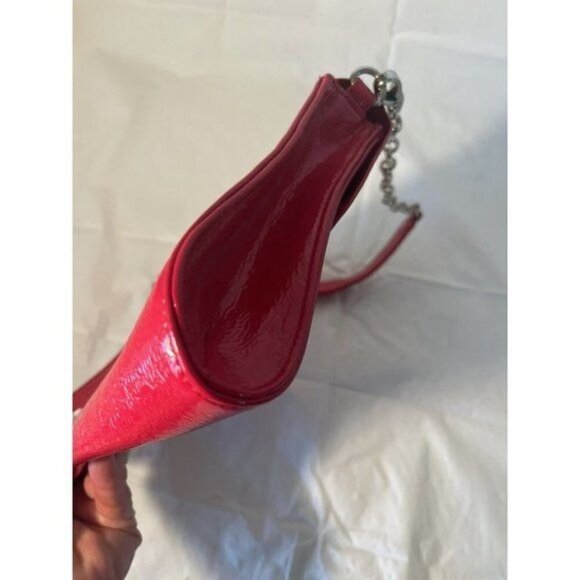 BAEKGAARD  scalloped clutch chain strap purse  leather Vera Bradley new - Picture 11 of 11